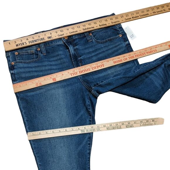NEW GAP true skinny mid rise medium indigo stretch women's size 35/ 20R - Picture 4 of 12
